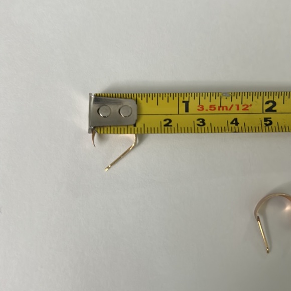 14k yellow, white and rose gold hoops. - Picture 6 of 7